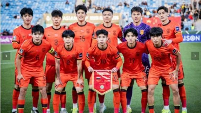 开云下载-王钰栋错失绝杀、李昊接连神扑，中国U23队主帅“大脚尼奥”值得信赖！